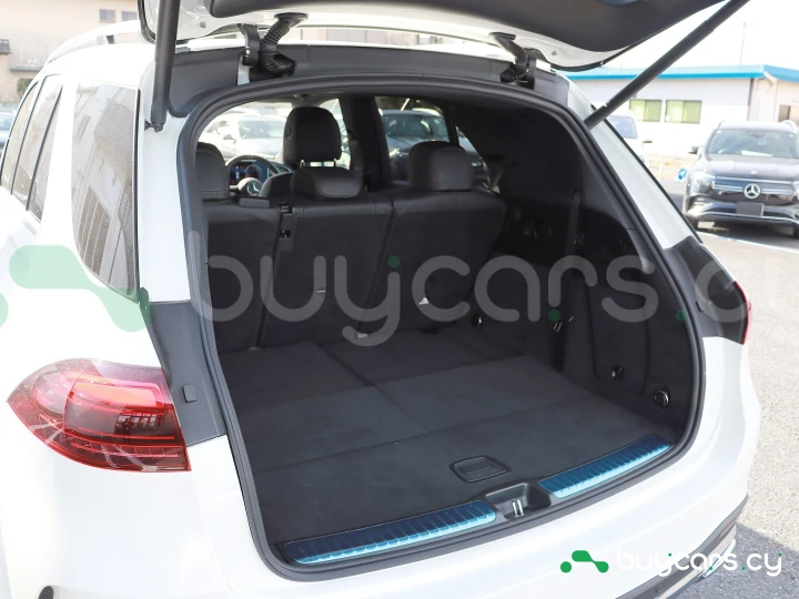 Mercedes GLE-class White