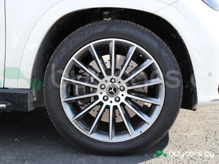 Mercedes GLE-class White