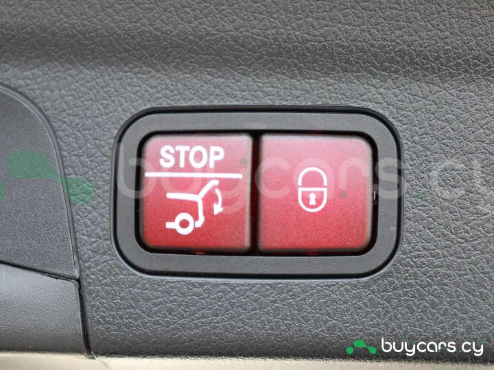 Mercedes GLE-class White