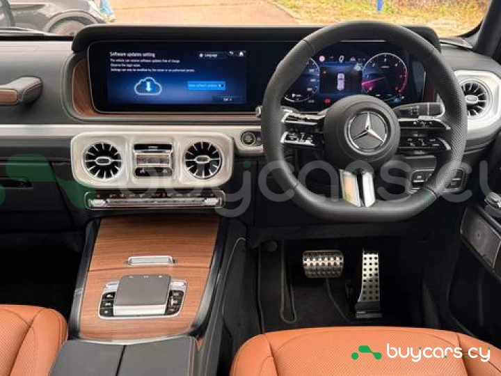 Mercedes G-class Серый