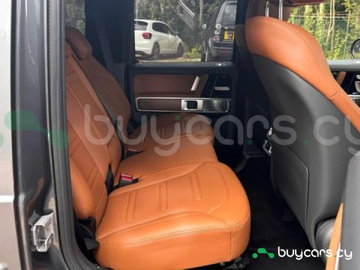 Mercedes G-class Серый