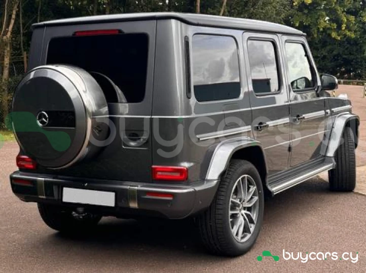 Mercedes G-class Серый