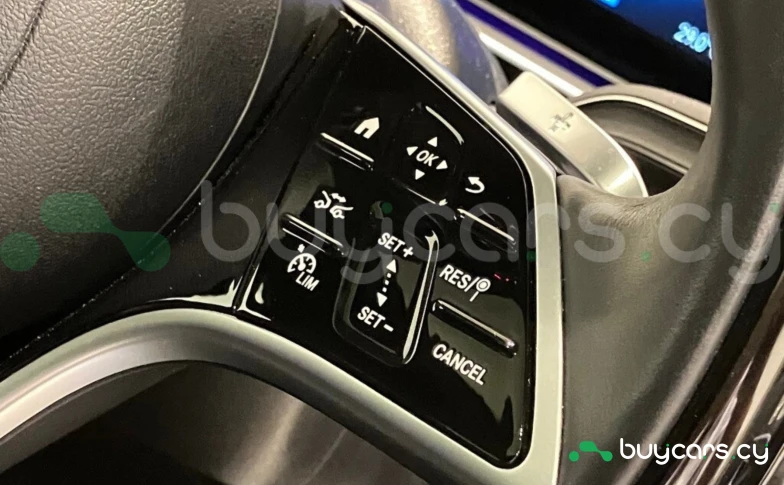 Mercedes GLS-class Белый