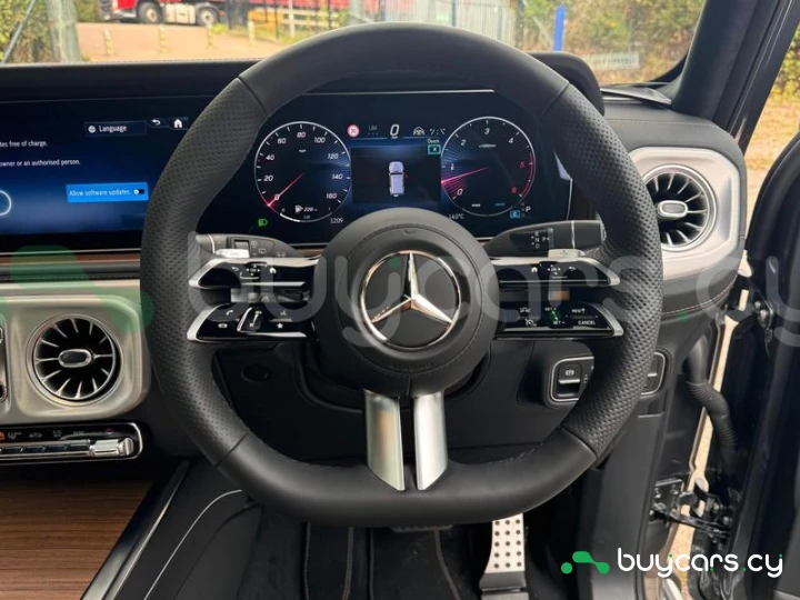 Mercedes G-class Серый