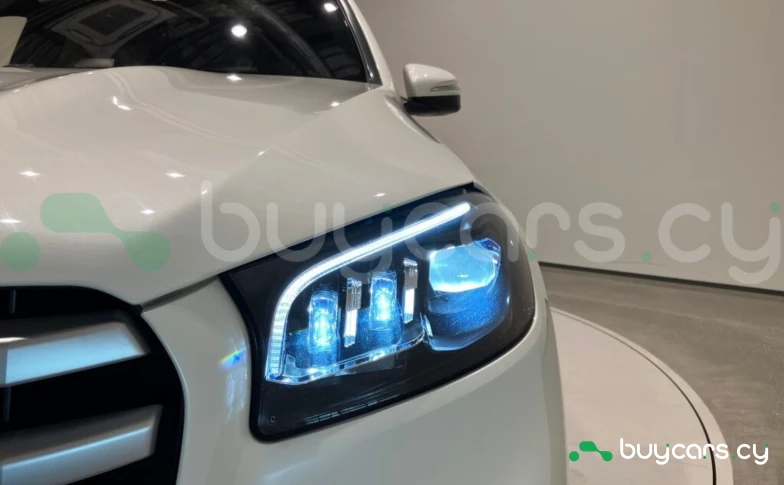 Mercedes GLS-class Белый