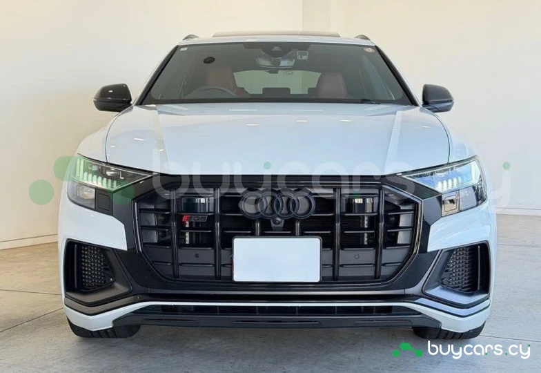 Audi SQ8 White
