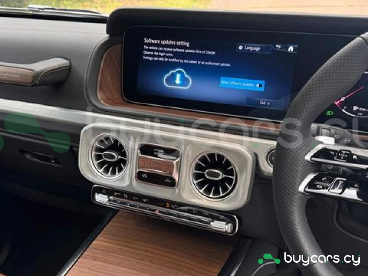 Mercedes G-class Серый