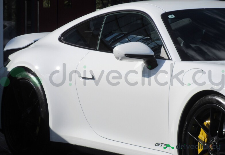 Porsche 911 White
