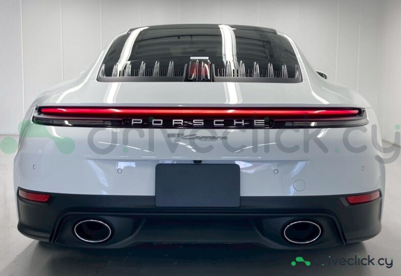 Porsche 911 White