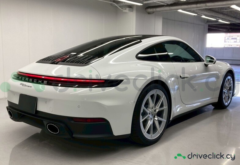 Porsche 911 White