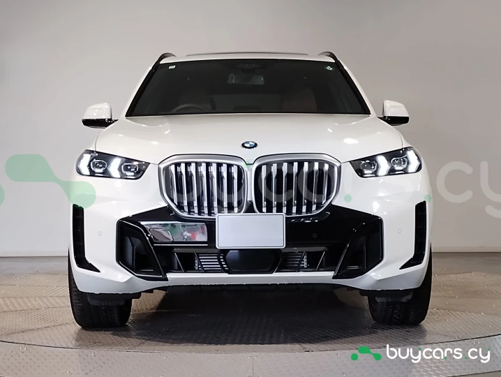 BMW X5 White