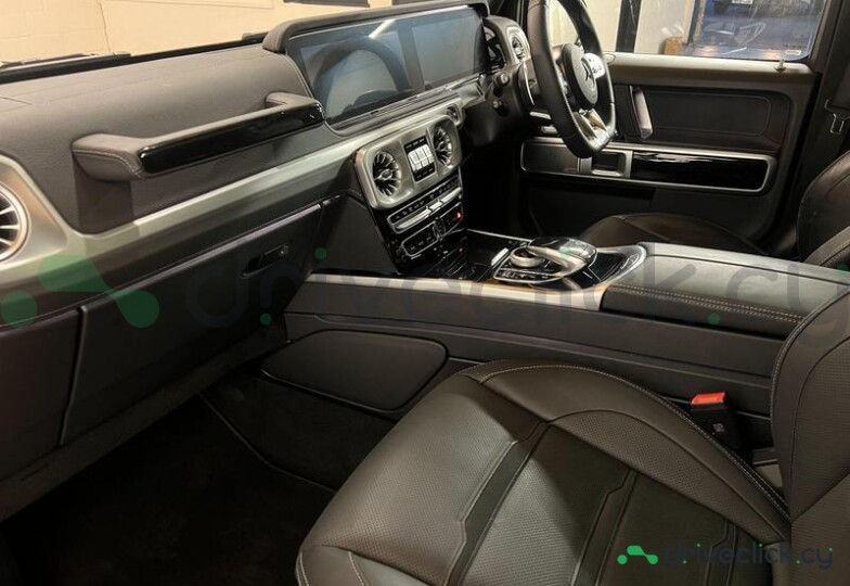 Mercedes G-class Черный