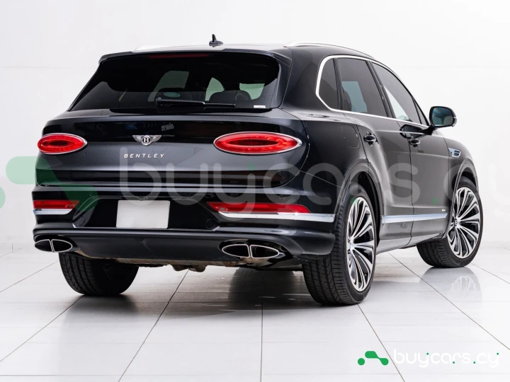 Bentley Bentayga Черный