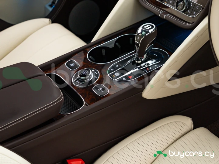 Bentley Bentayga Черный