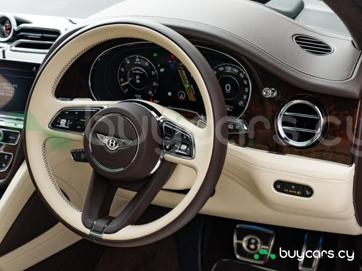 Bentley Bentayga Черный