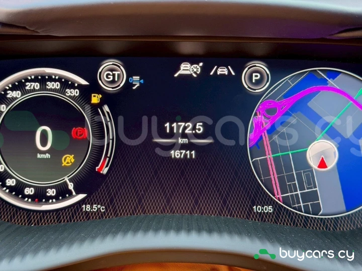 Aston Martin DBX White