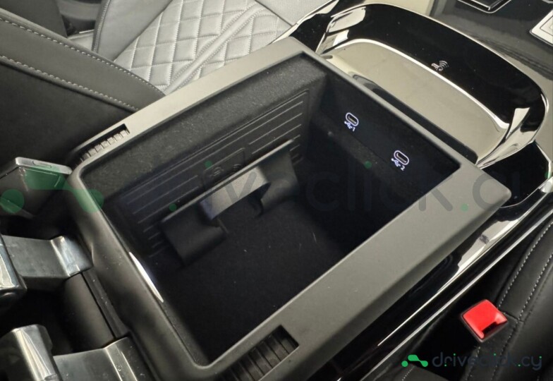Audi A8 White