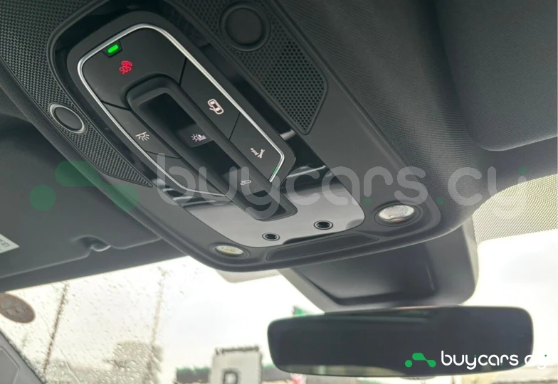 Audi Q8 Черный