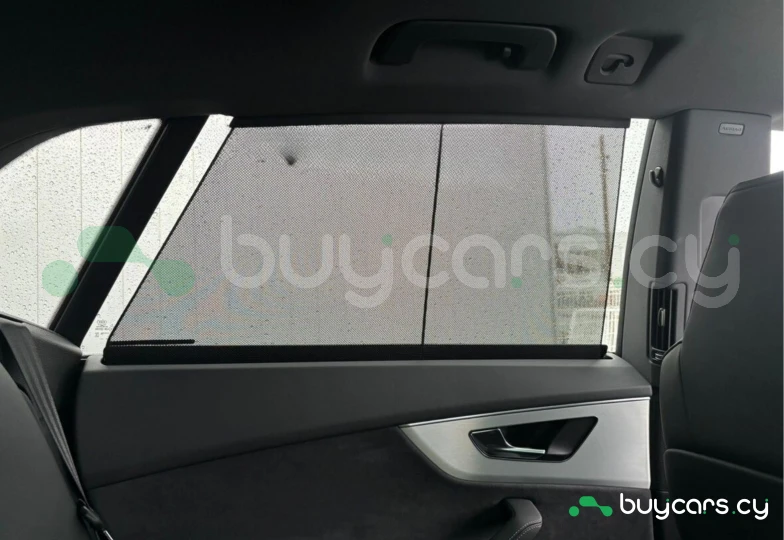 Audi Q8 Черный