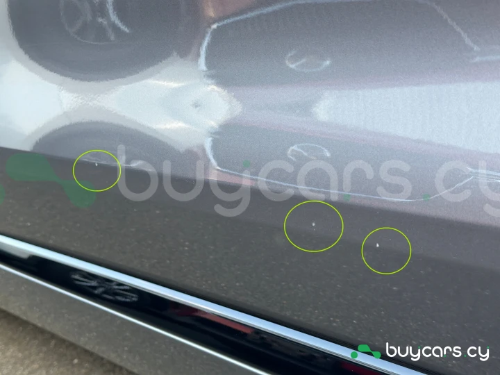 Jaguar F-Pace Серый