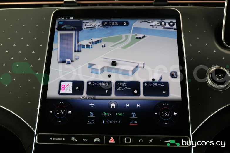 Mercedes EQE Белый