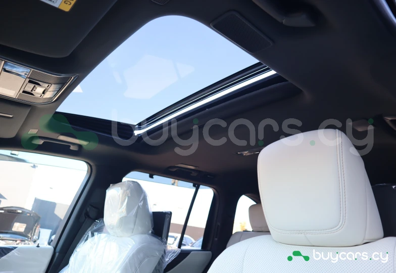 Lexus LX Черный