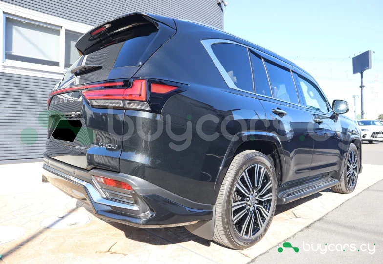 Lexus LX Черный