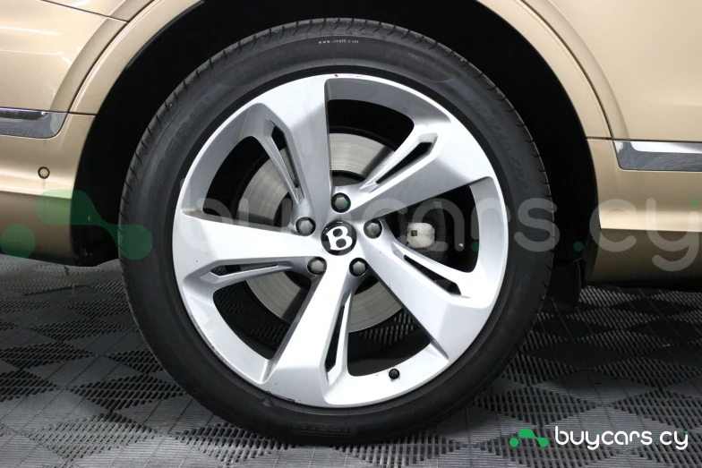 Bentley Bentayga Другой