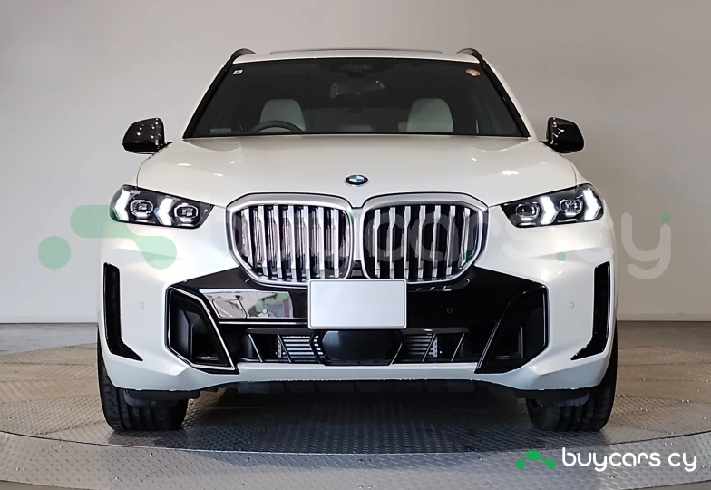 BMW X5 White