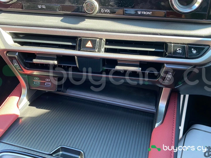 Lexus RX Красный