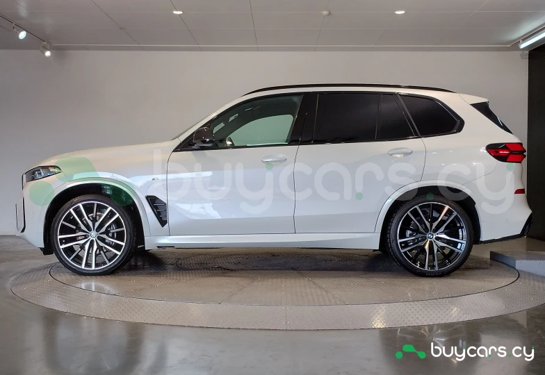 BMW X5 White
