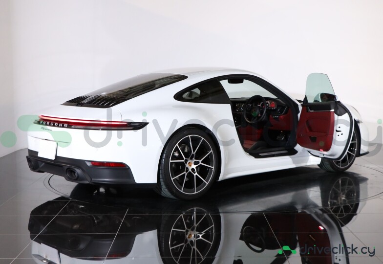 Porsche 911 White
