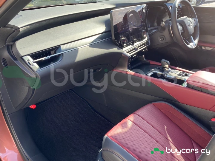 Lexus RX Красный