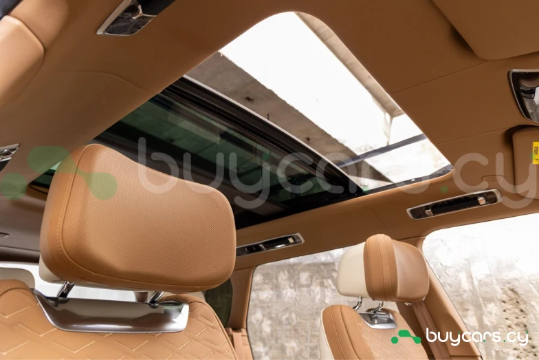 Land Rover Range Rover Белый