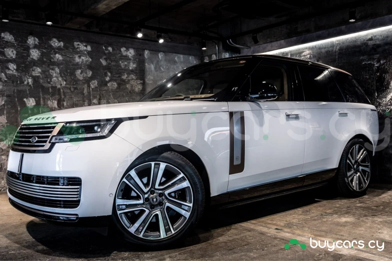 Land Rover Range Rover Белый