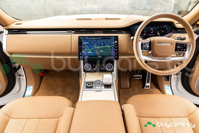 Land Rover Range Rover Белый