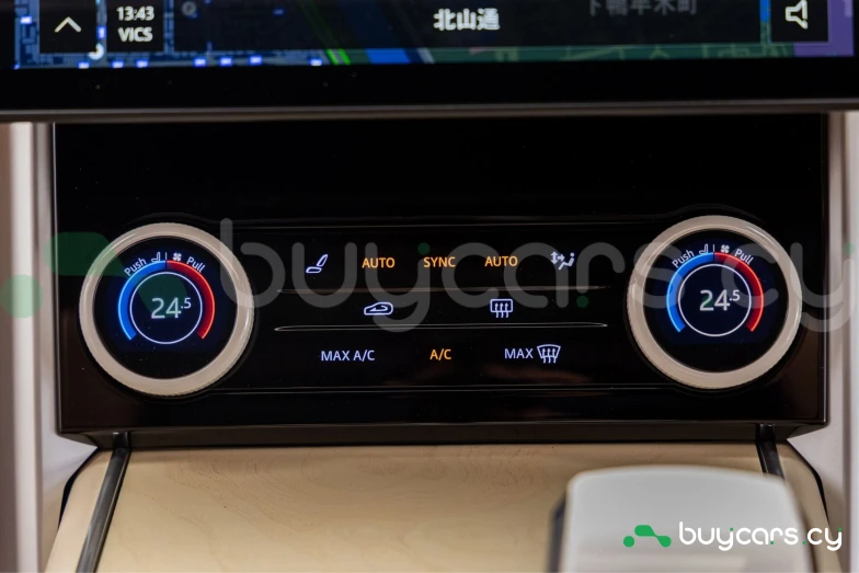 Land Rover Range Rover Белый