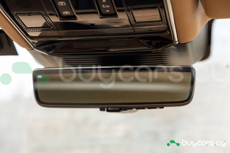 Land Rover Range Rover Белый