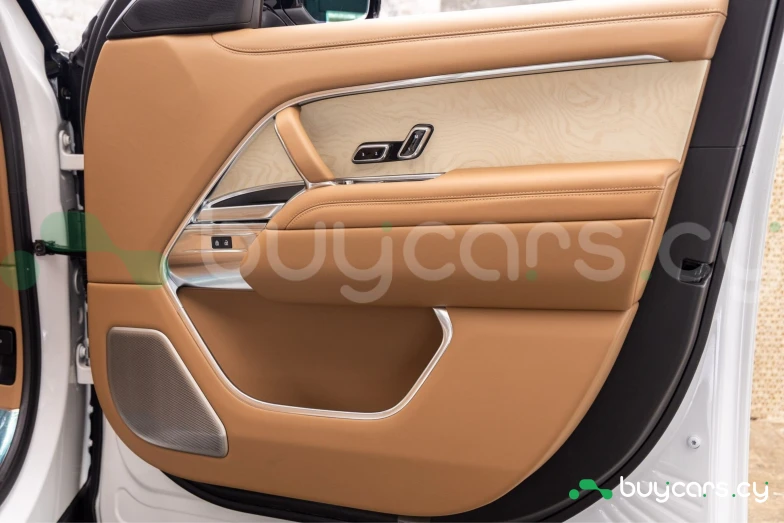 Land Rover Range Rover Белый