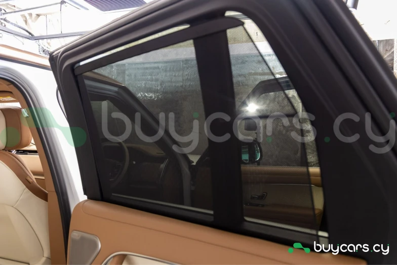 Land Rover Range Rover Белый