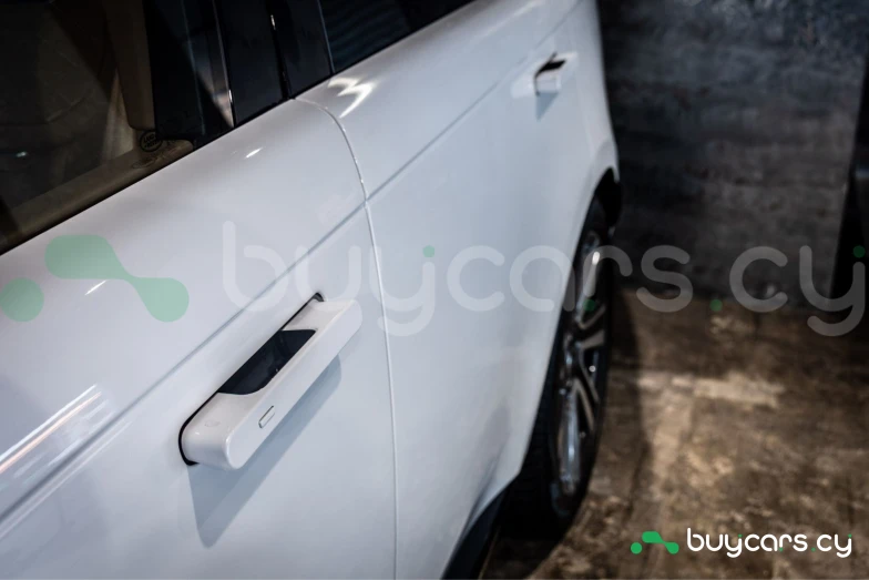 Land Rover Range Rover Белый