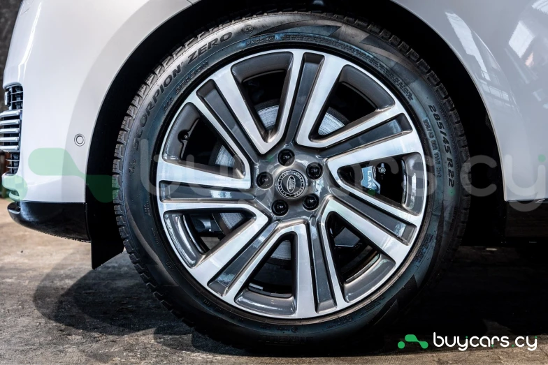 Land Rover Range Rover Белый