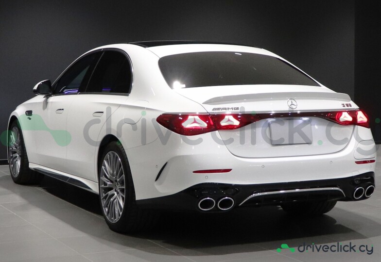 Mercedes E-class White