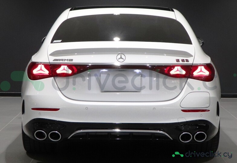 Mercedes E-class White