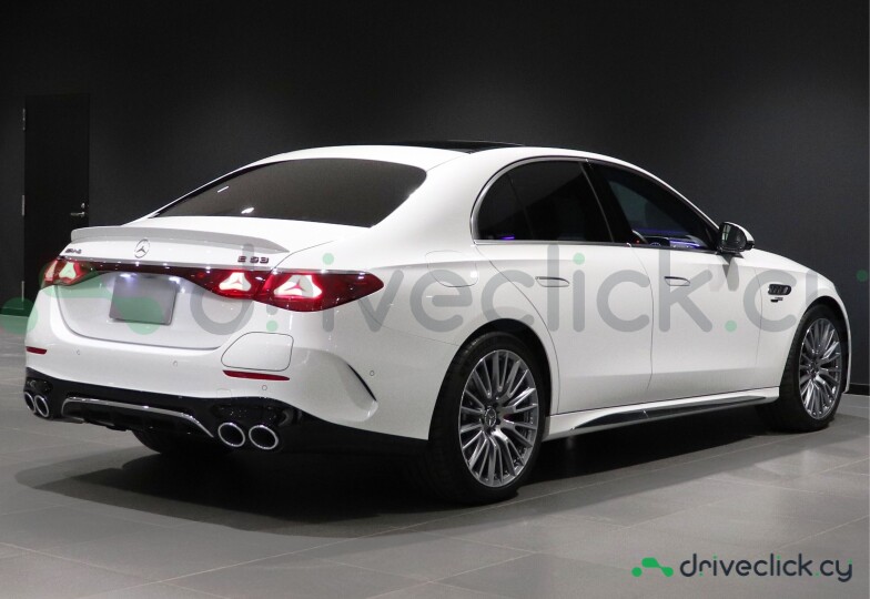 Mercedes E-class White