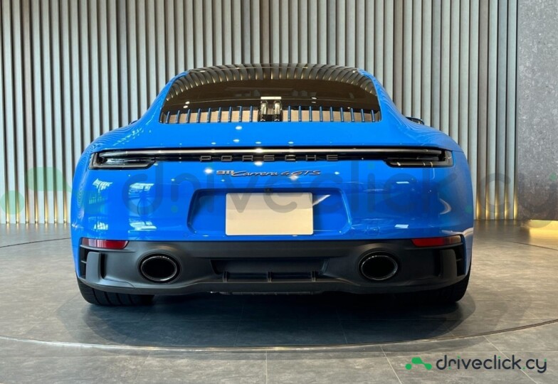 Porsche 911 Blue