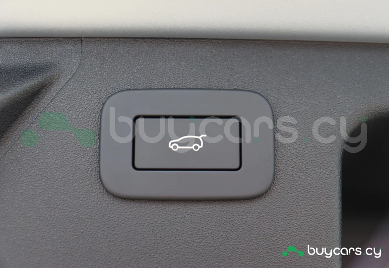 Land Rover Discovery Sport Серый