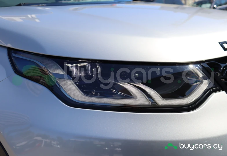 Land Rover Discovery Sport Серый