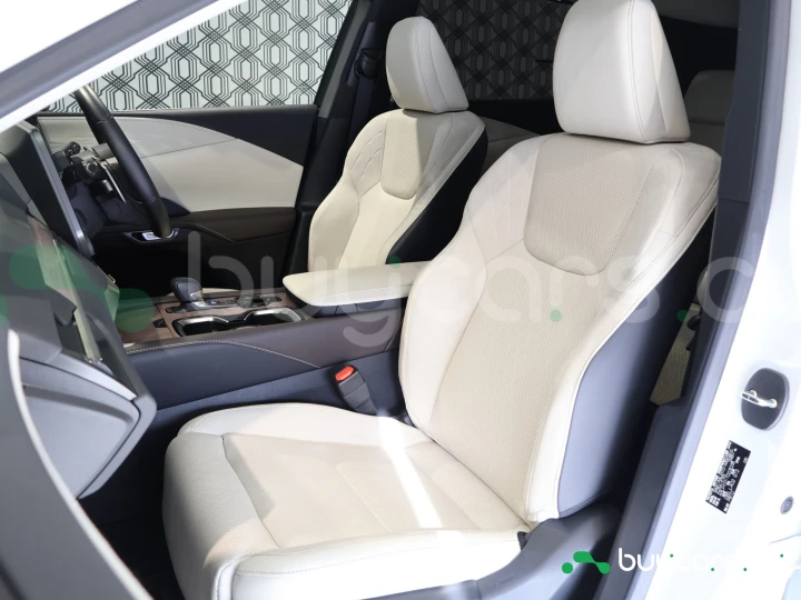 Lexus RX White