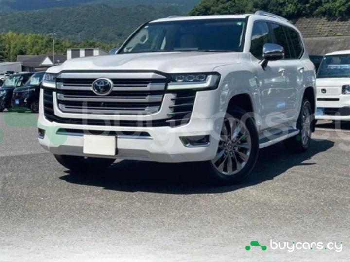 Toyota Land Cruiser Белый